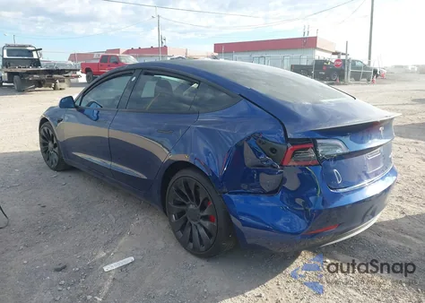 2022 Tesla Model 3 Performance Dual Motor All-Wheel Drive from USA, damaged, VIN 5YJ3E1EC4NF275631